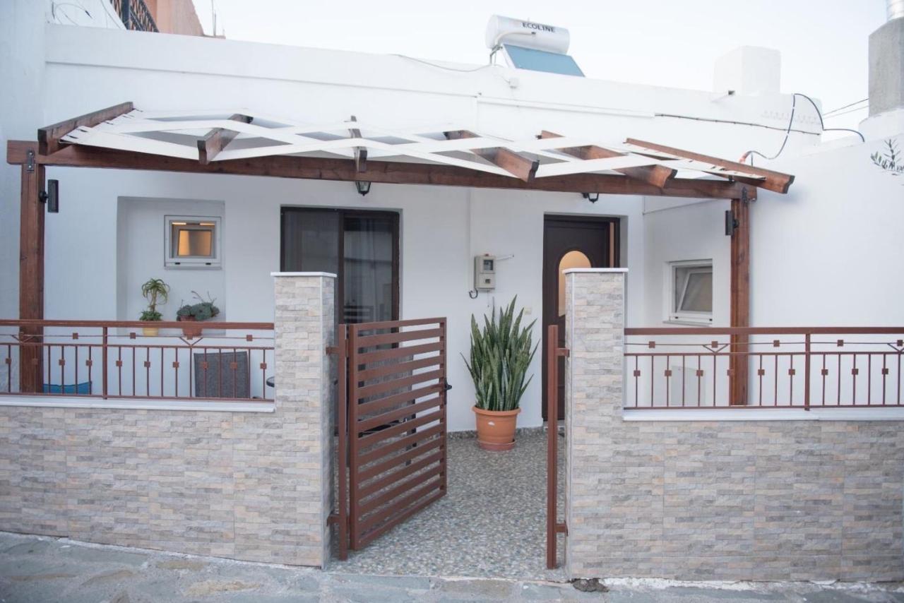 Apartamento Grandmother'S House Psinthos Exterior foto